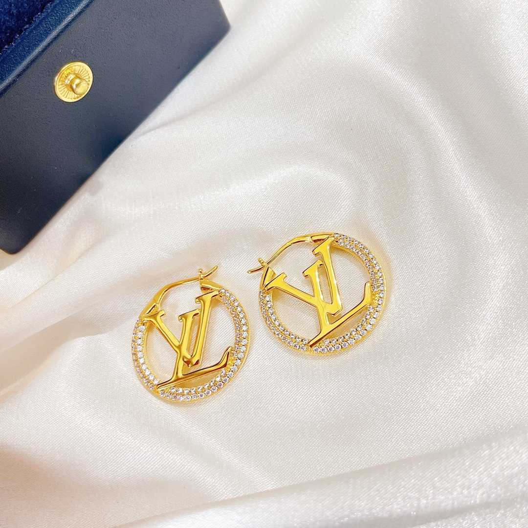 Louis Vuitton Earrings - FashionPlug