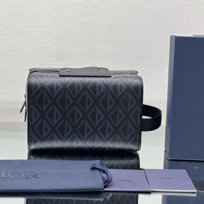 Dior Lingot Toiletry Case - FashionPlug