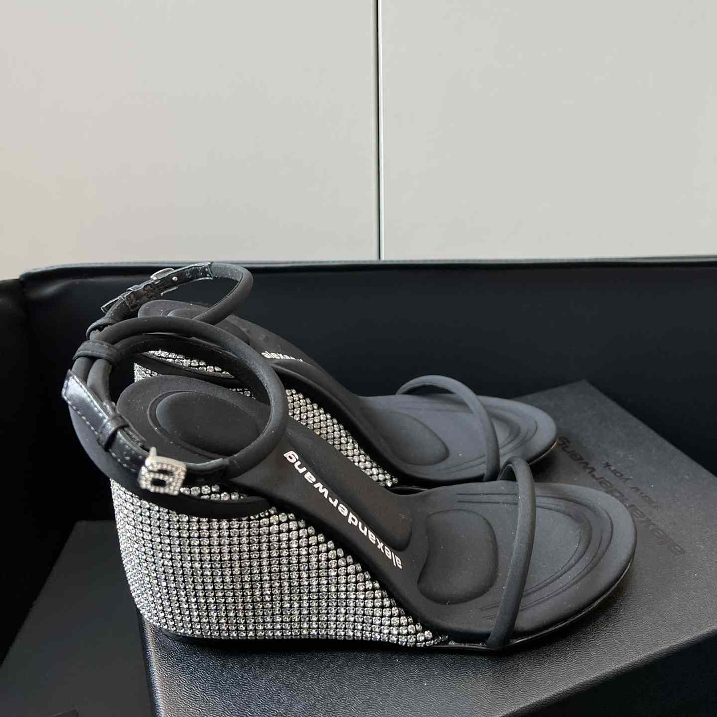 Alexander Wang Women's Dahlia Wedge Sandals    100mm - FashionPlug