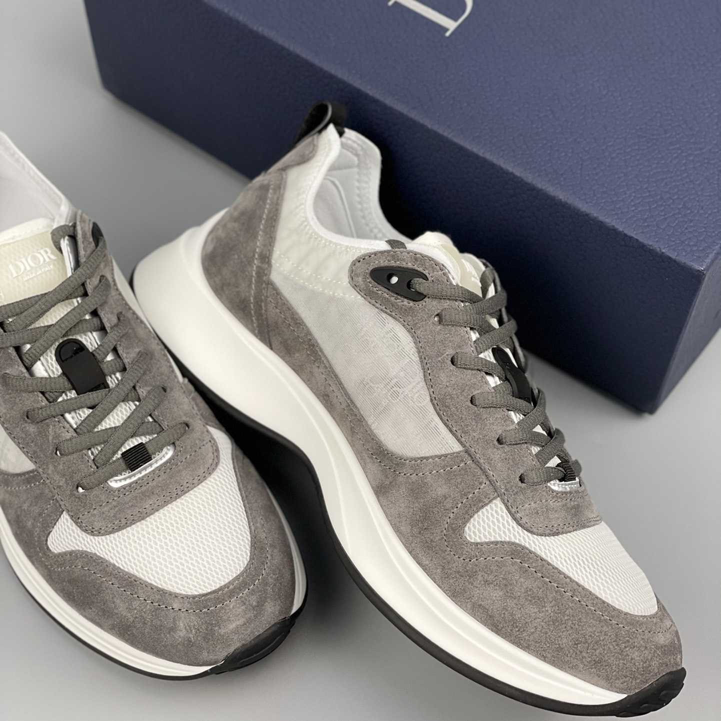 Dior B25 Runner Sneaker - FashionPlug