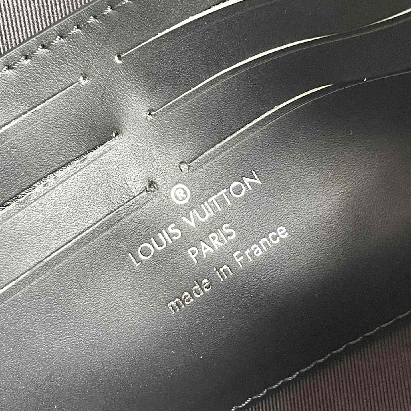 Louis Vuitton Soft Trunk Wallet(22.5 x 14.0 x 5.0cm) M80224 - FashionPlug