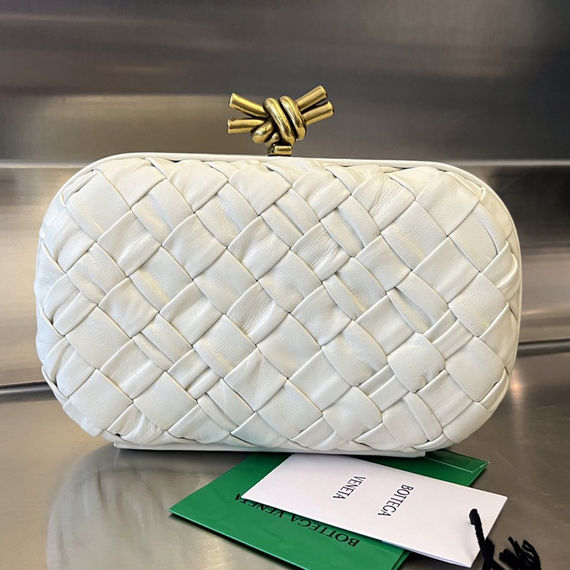 Bottega Veneta Knot - FashionPlug