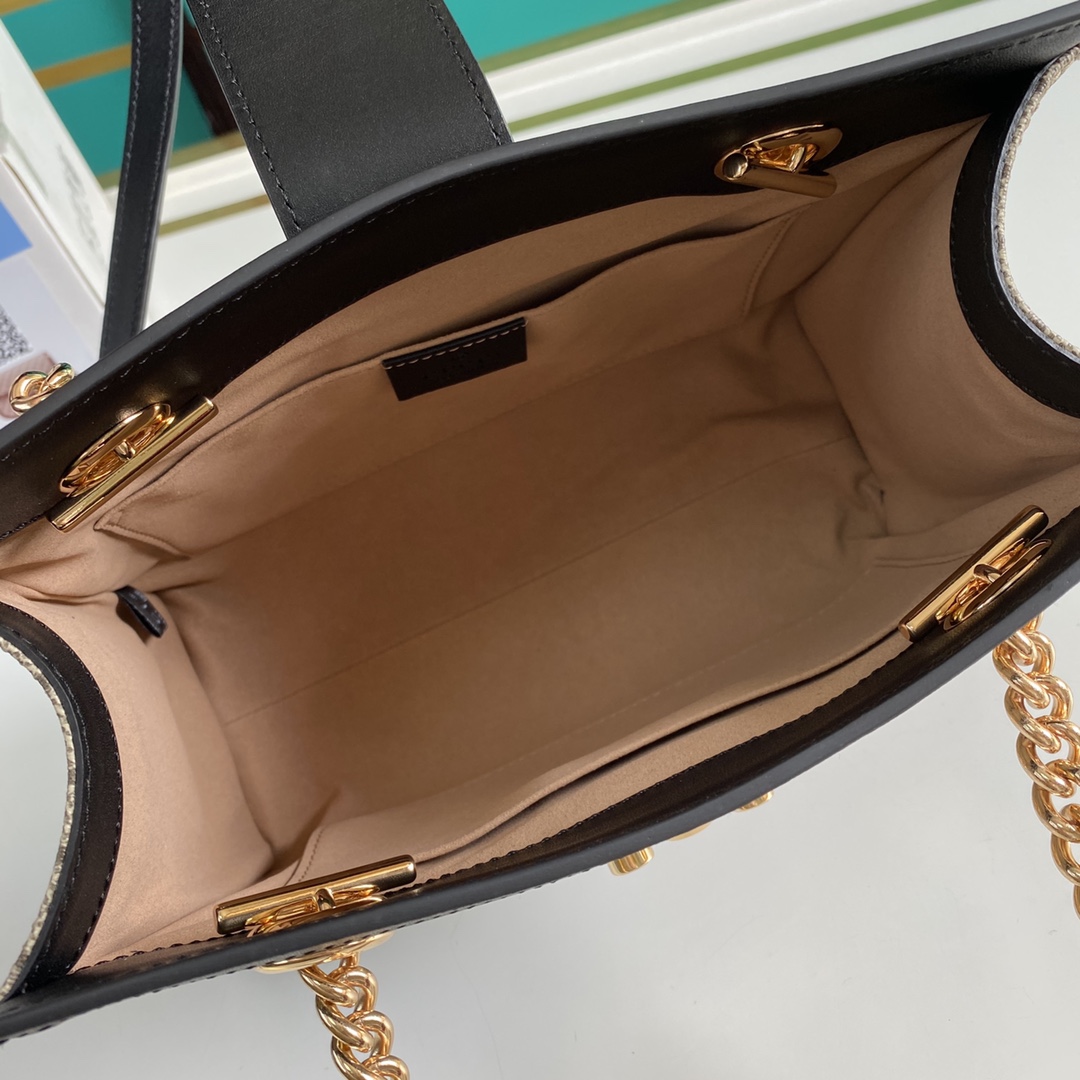Gucci Padlock Small GG Shoulder Bag(26-18-10cm) - FashionPlug