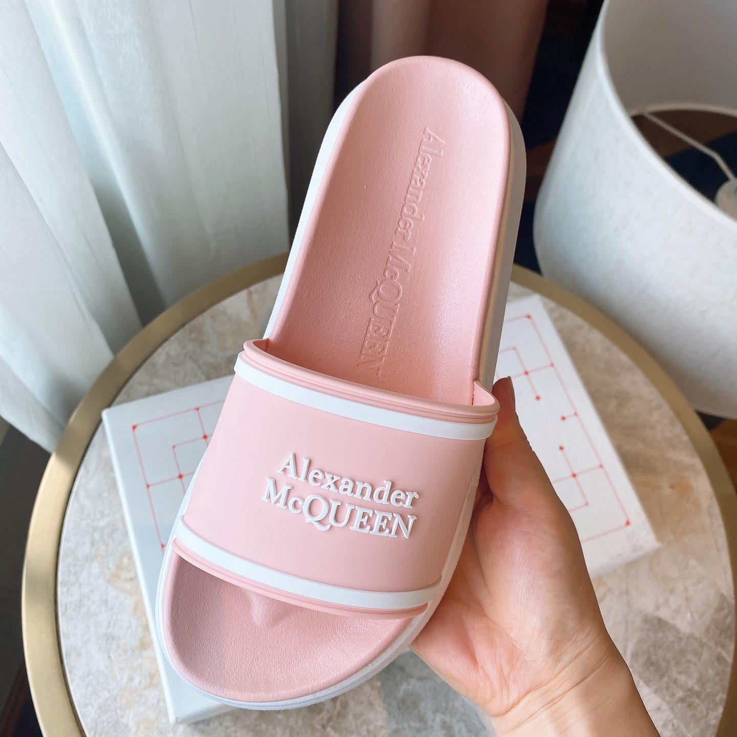 Alexander Mqueen Oversized Hybrid Signature Slide  - FashionPlug