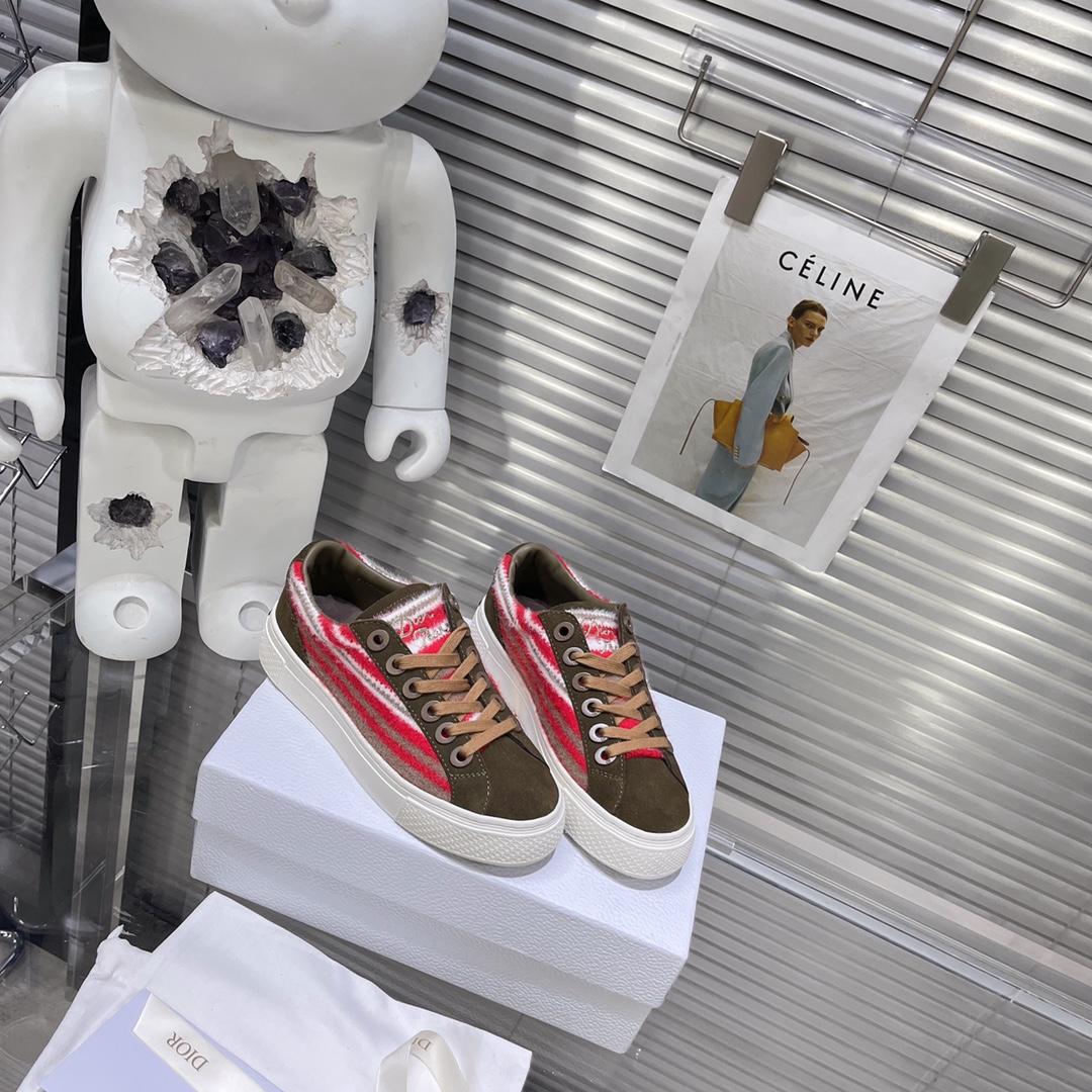 Dior D-Tears Sneaker - FashionPlug