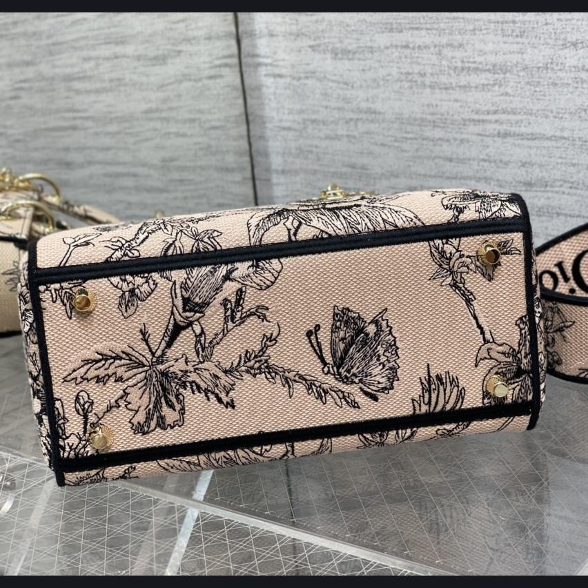 Dior Medium Lady D-lite Bag - FashionPlug