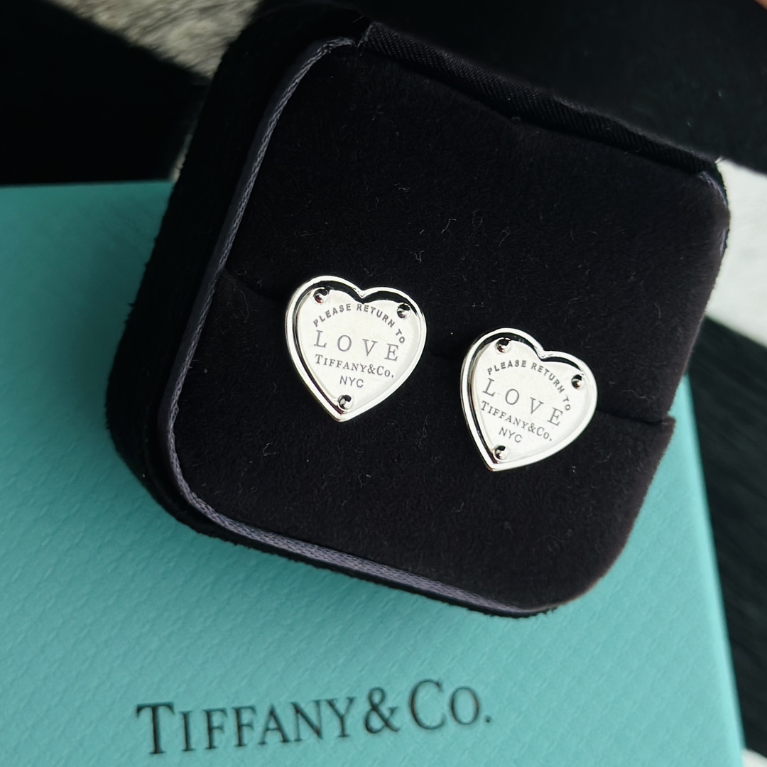 Tiffany&CO Heart Tag Earrings - FashionPlug