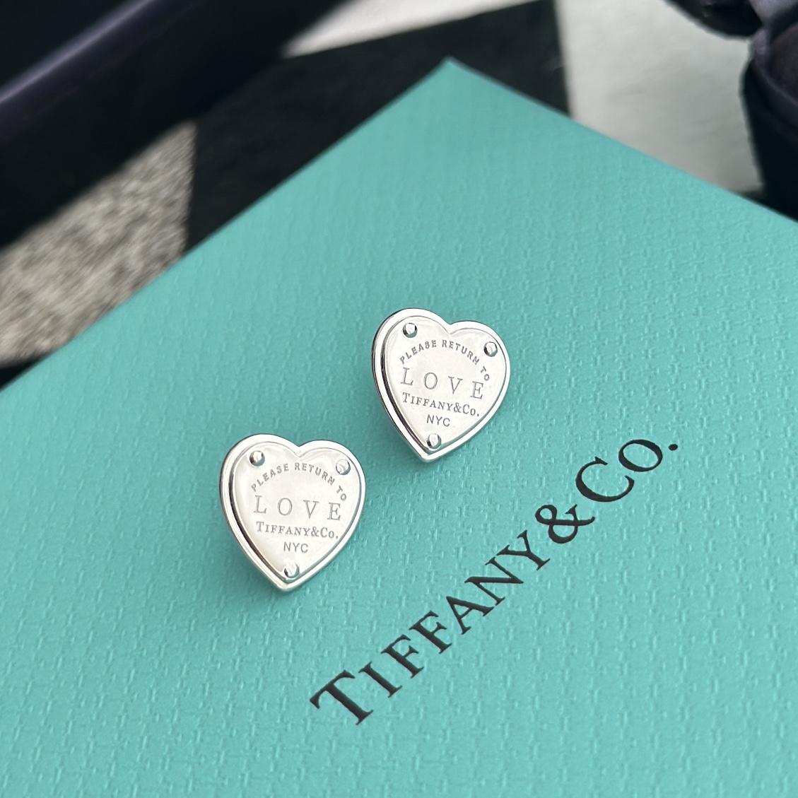 Tiffany&CO Heart Tag Earrings - FashionPlug