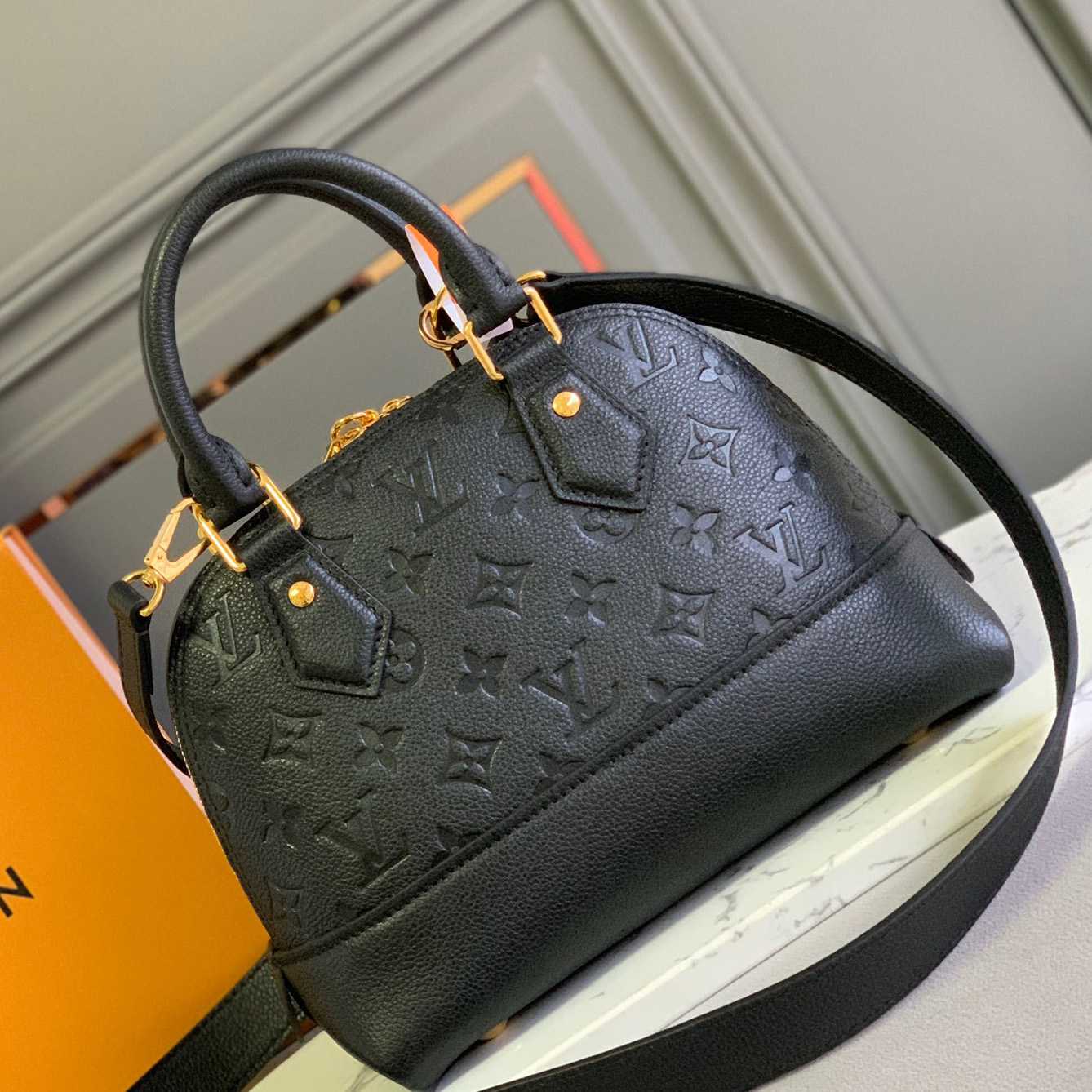 Louis Vuitton Alma BB Bag(25x18x12CM)     M44829  - FashionPlug