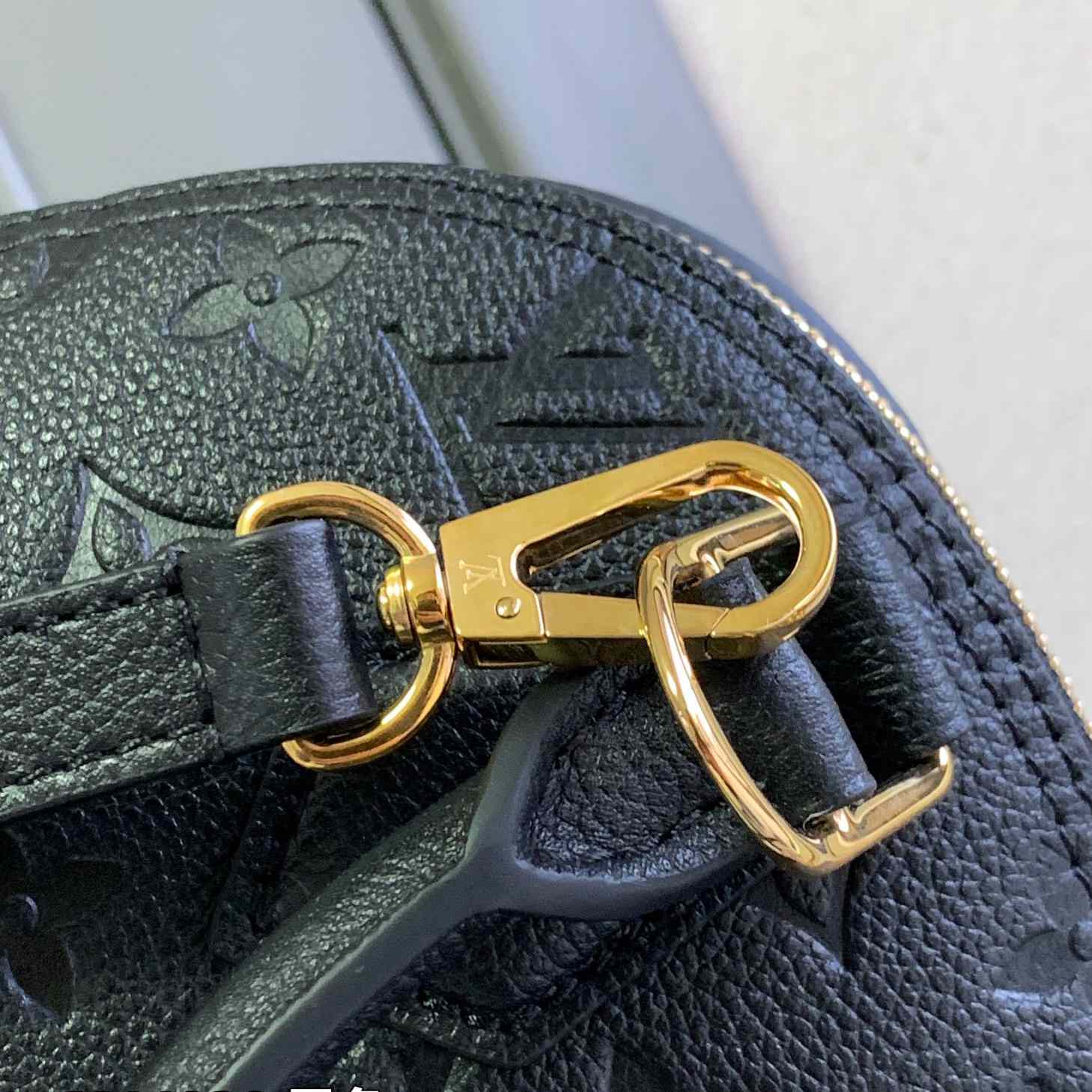 Louis Vuitton Alma BB Bag(25x18x12CM)     M44829  - FashionPlug