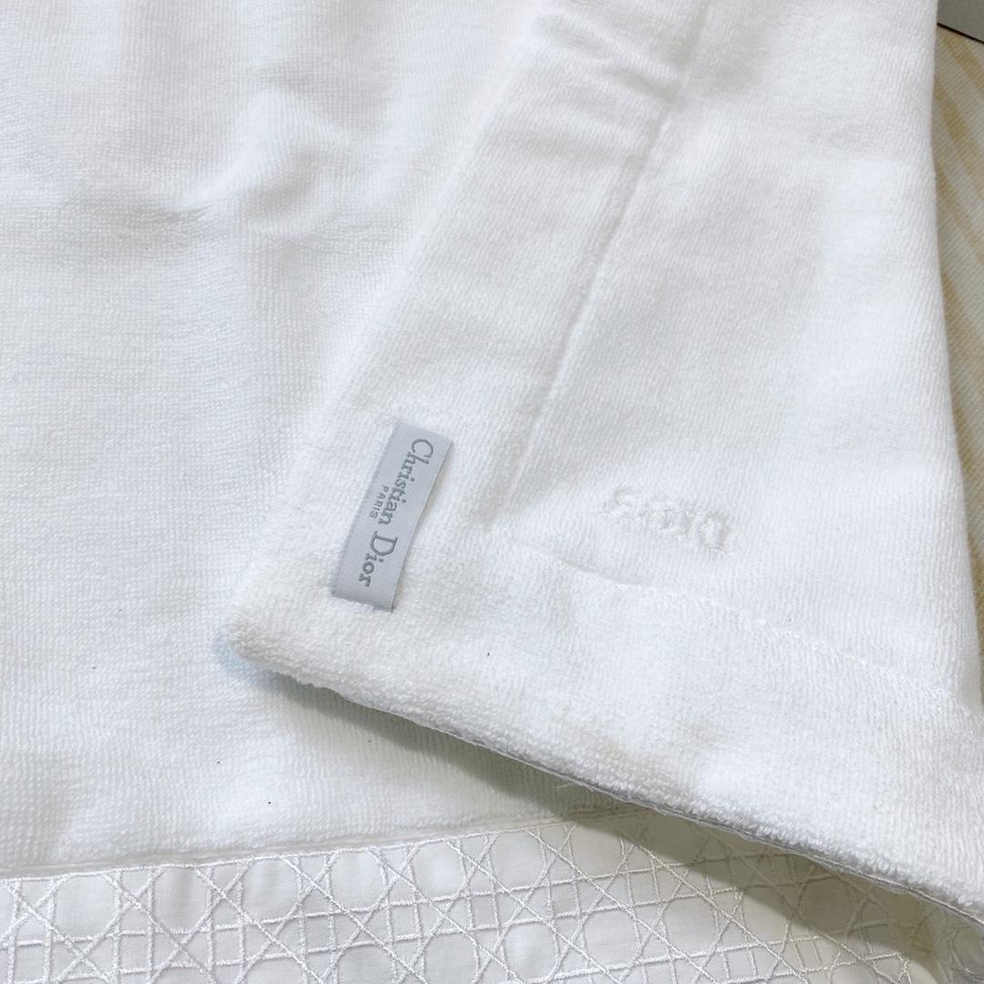 Dior Bath Mat - FashionPlug