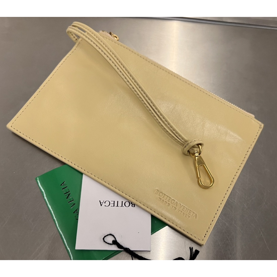 Bottega Veneta Mini Arco Tote Bag - FashionPlug