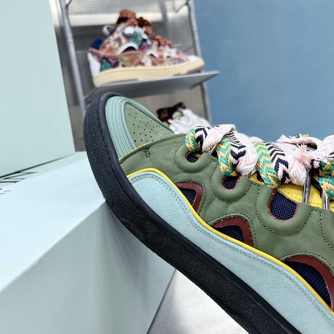Lanvin Curb Sneakers - FashionPlug