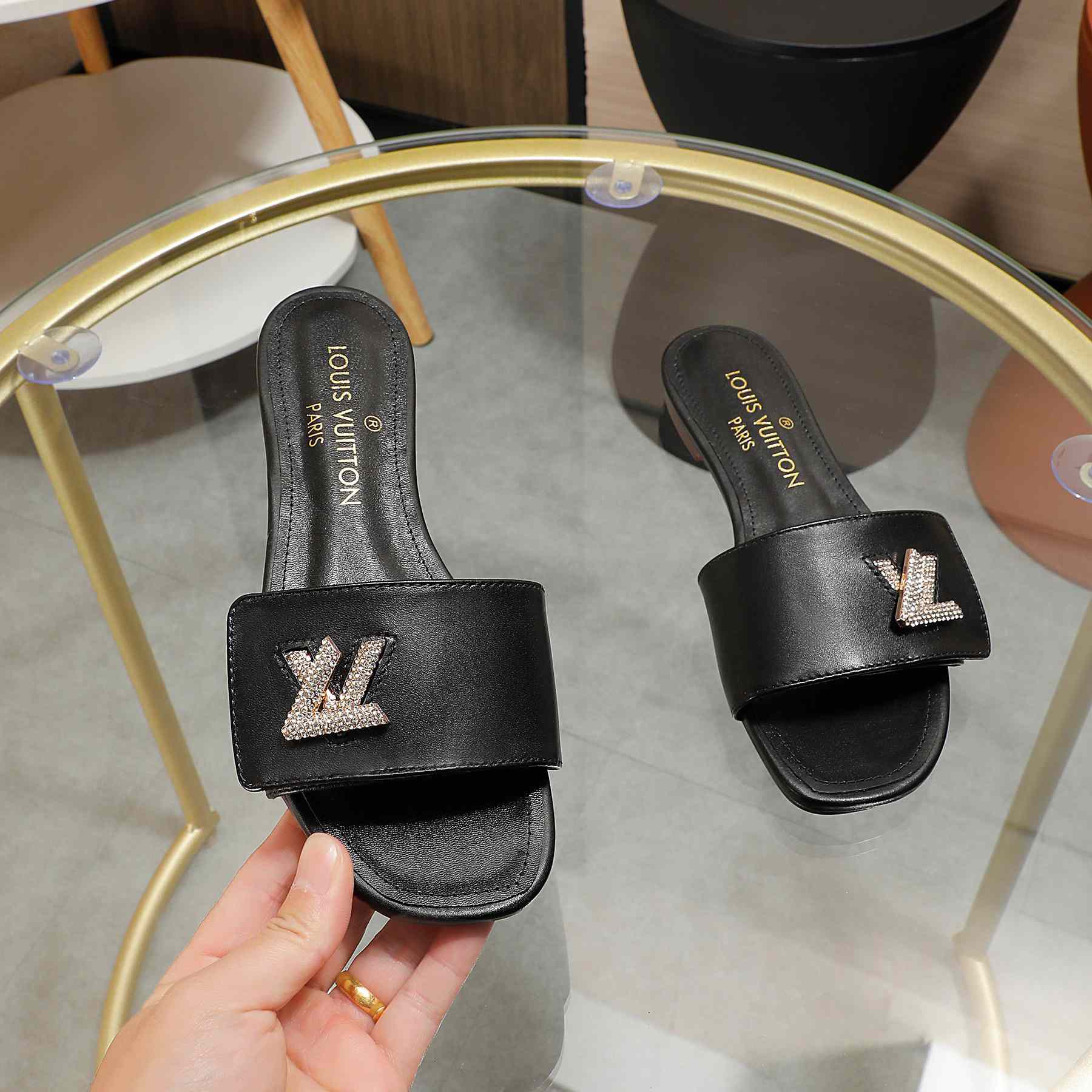 Louis Vuitton Shake Flat Mule       - FashionPlug