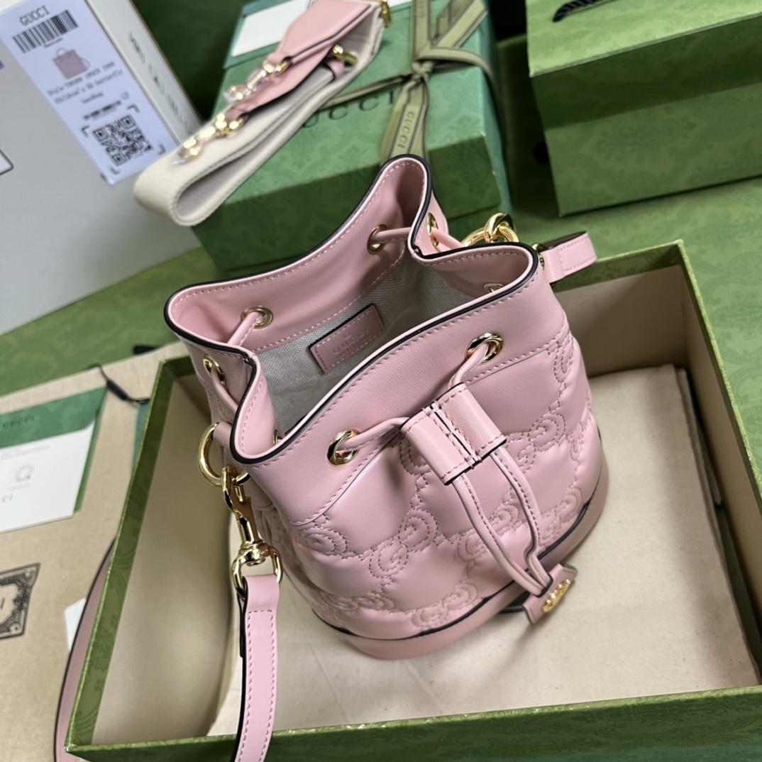 Gucci GG Matelassé Bucket Bag (17*20*10cm) - FashionPlug