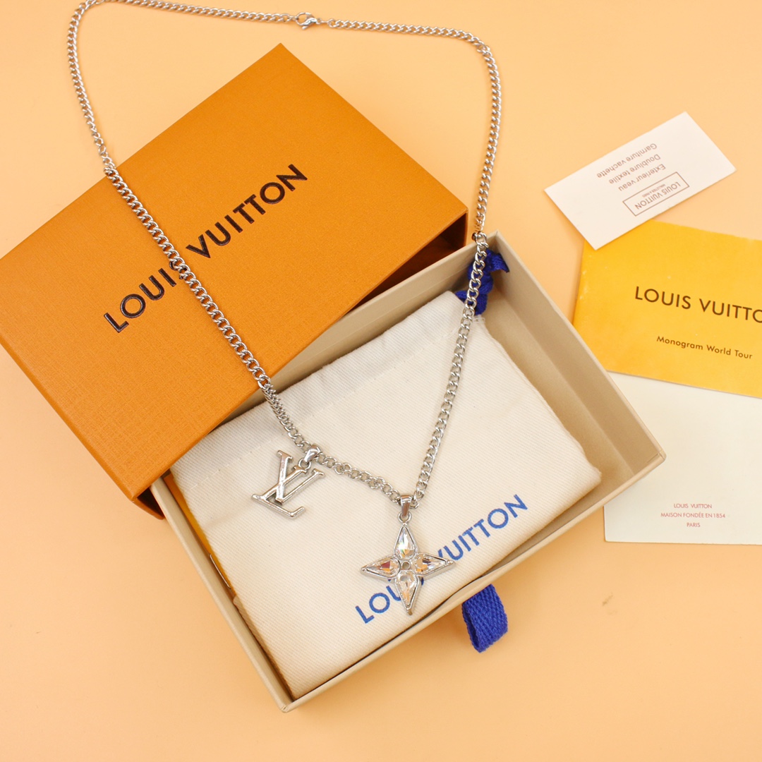 Louis Vuitton Flower Cut Necklace    M00680 - FashionPlug