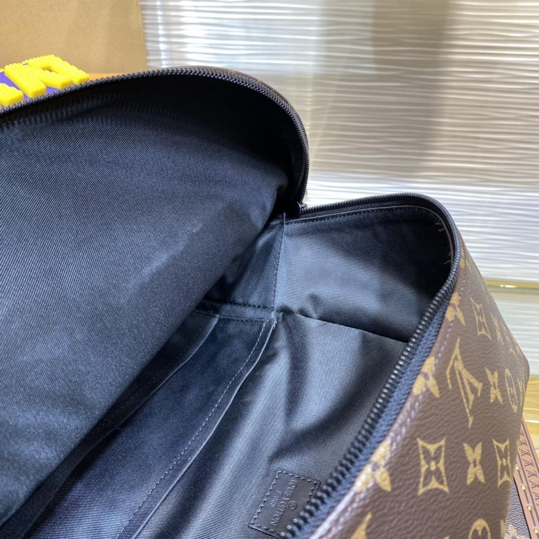 Louis Vuitton Discovery Backpack   M57965 - FashionPlug