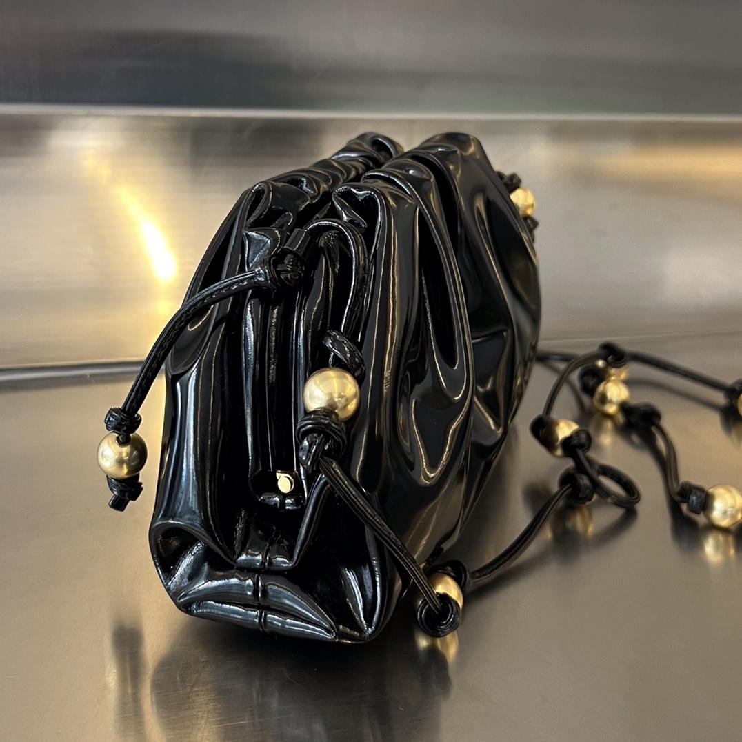Bottega Veneta Mini Pouch - FashionPlug