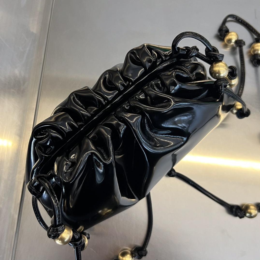 Bottega Veneta Mini Pouch - FashionPlug