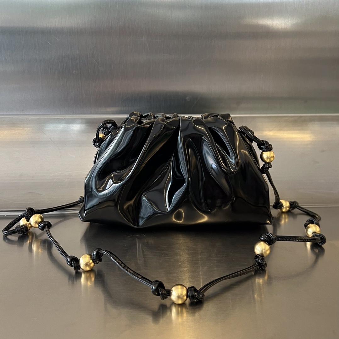 Bottega Veneta Mini Pouch - FashionPlug