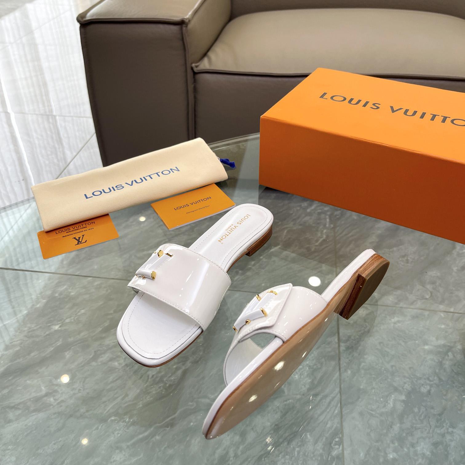 Louis Vuitton Shake Flat Mule       - FashionPlug