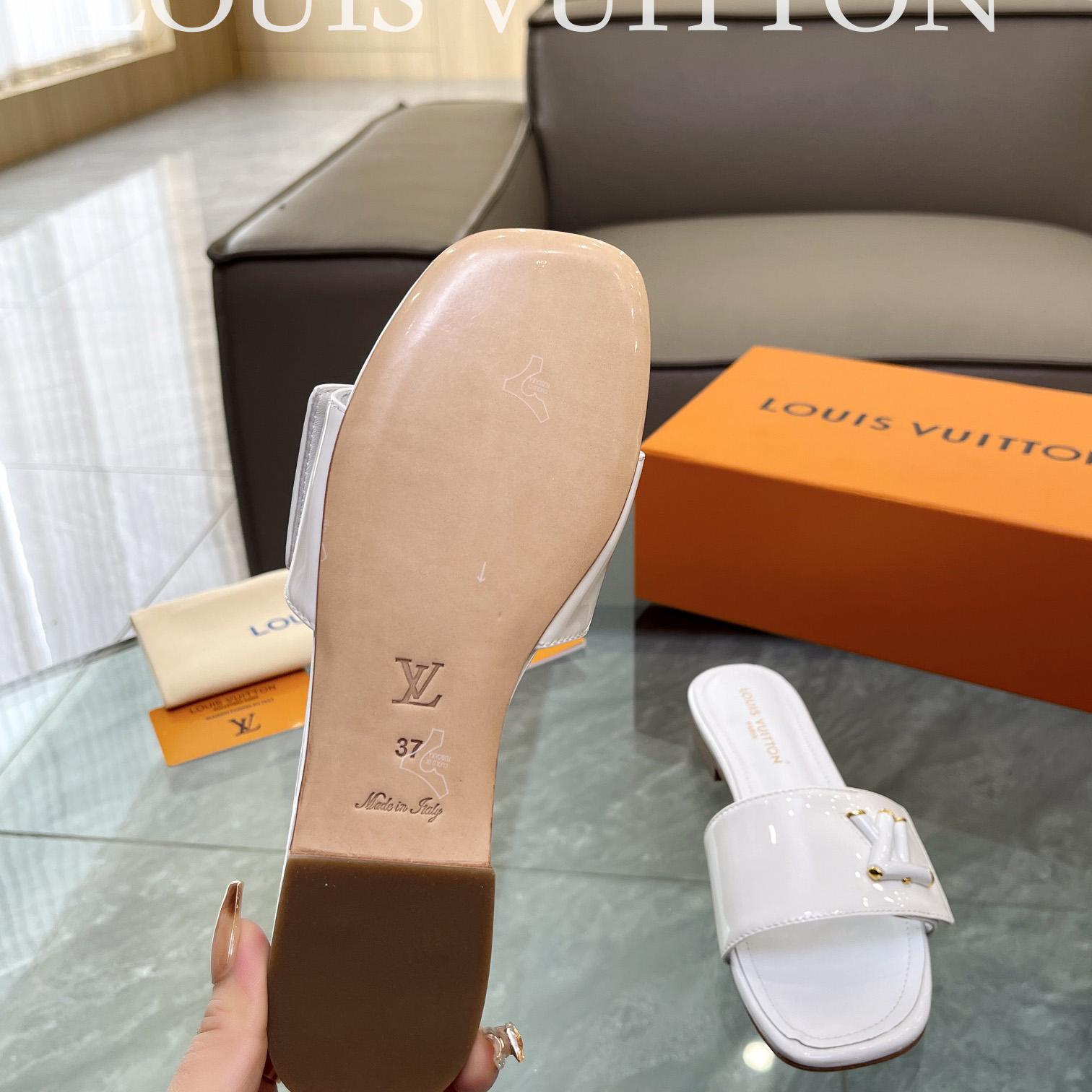 Louis Vuitton Shake Flat Mule       - FashionPlug