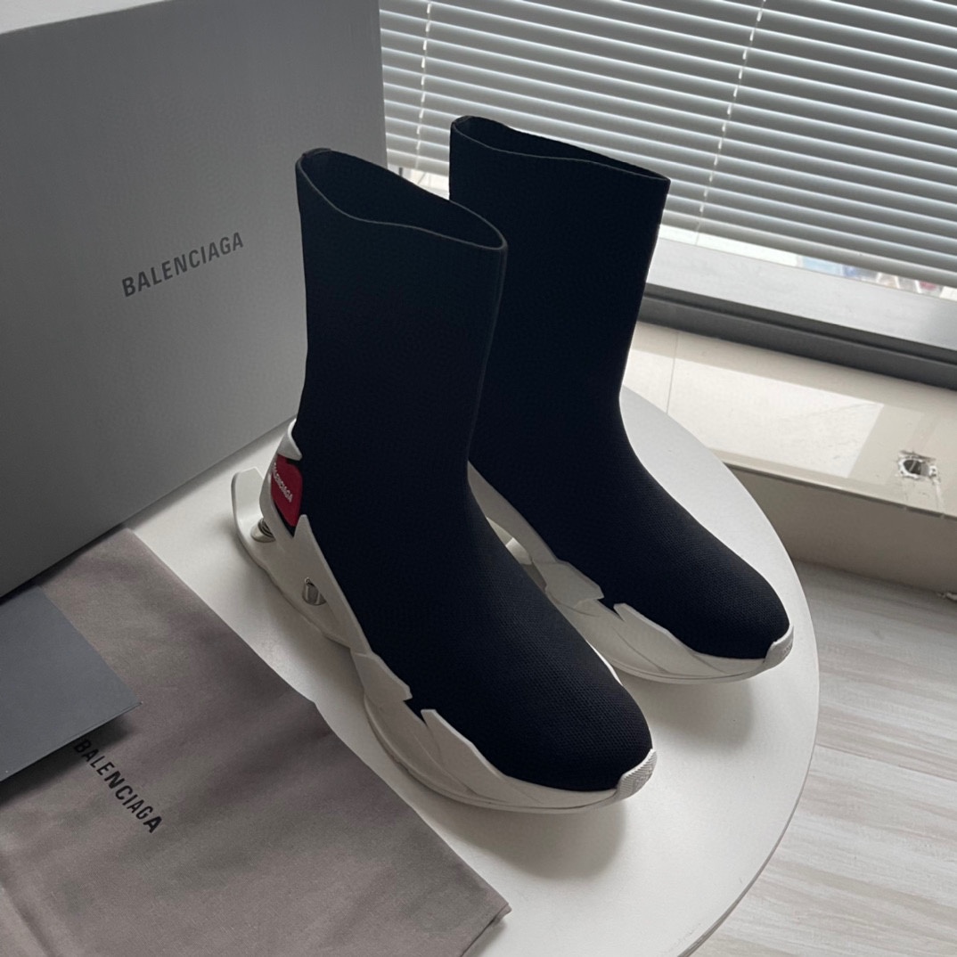 Balenciaga Speed Sneaker In Black - FashionPlug