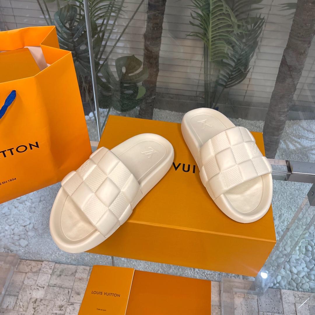 Louis Vuitton Waterfront Mules   1AAR9U - FashionPlug