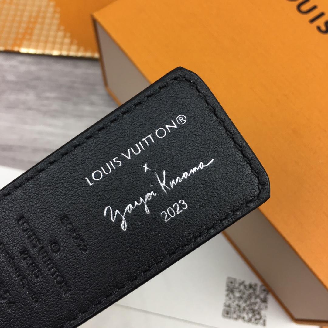 Louis Vuitton LV X YK LV Initiales 40MM Reversible Belt - FashionPlug