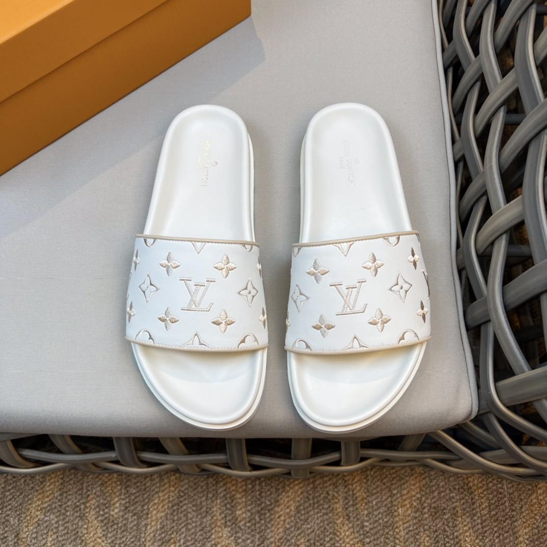 Louis Vuitton Monogram Sandals - FashionPlug