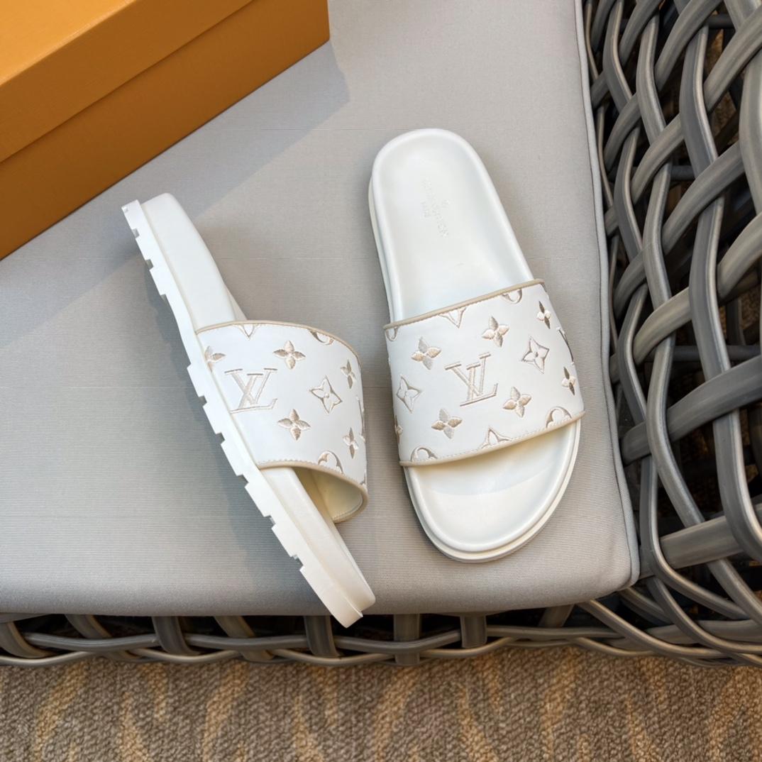Louis Vuitton Monogram Sandals - FashionPlug