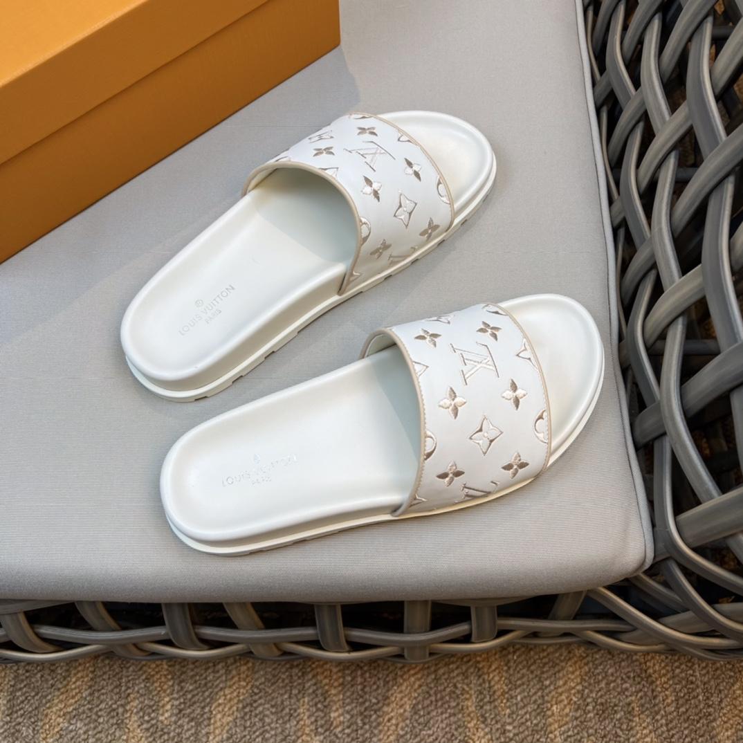 Louis Vuitton Monogram Sandals - FashionPlug