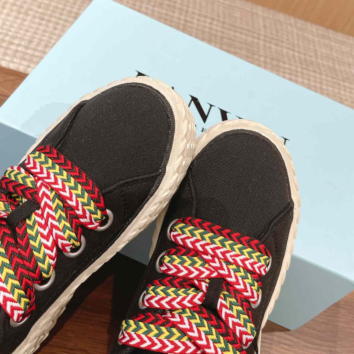 Lanvin Curbies Low-Top Sneakers - FashionPlug