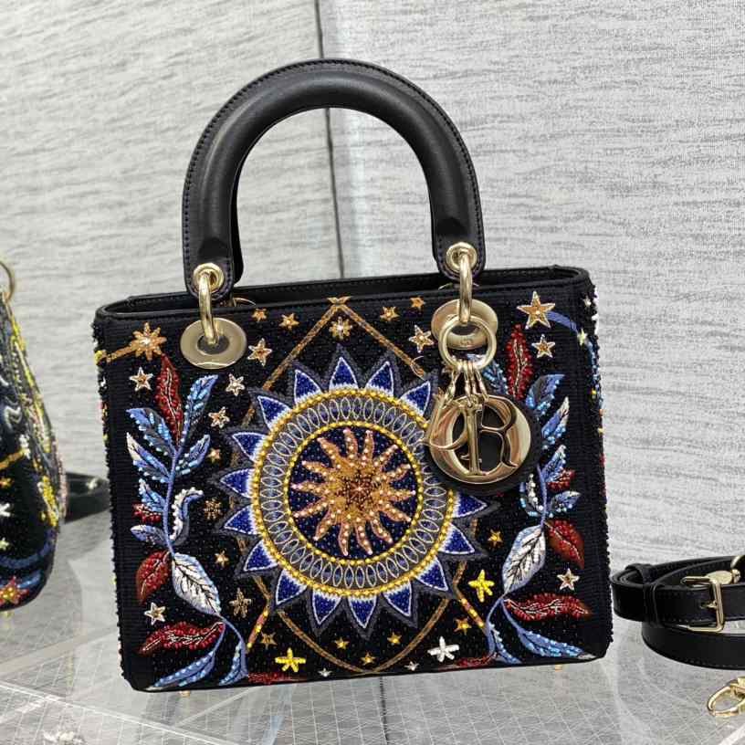 Dior Medium Lady Dior Bag  24cm - FashionPlug