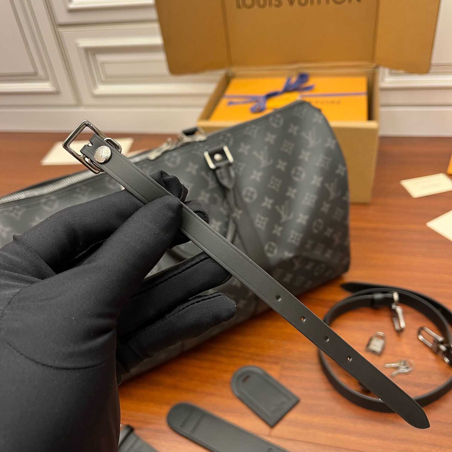 Louis Vuitton Keepall Bandoulière 45   M40569 - FashionPlug