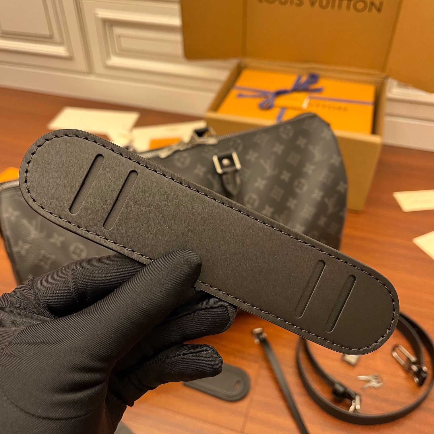 Louis Vuitton Keepall Bandoulière 45   M40569 - FashionPlug