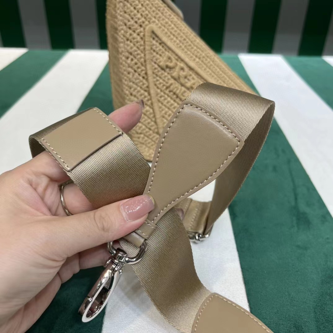 Raffia Prada Triangle Bag - FashionPlug