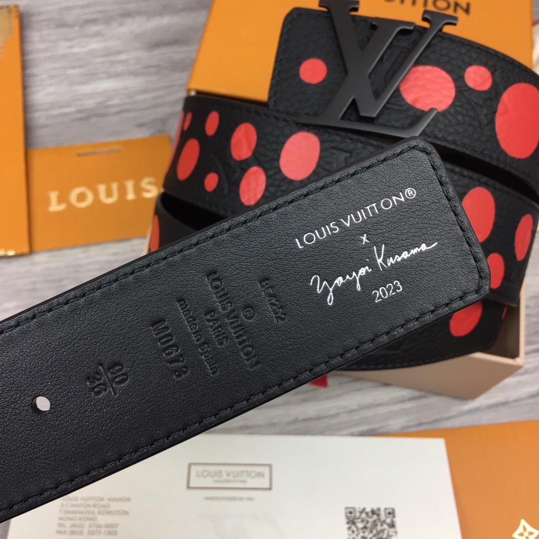 Louis Vuitton LV X YK LV Initiales 40MM Reversible Belt   M0673T - FashionPlug