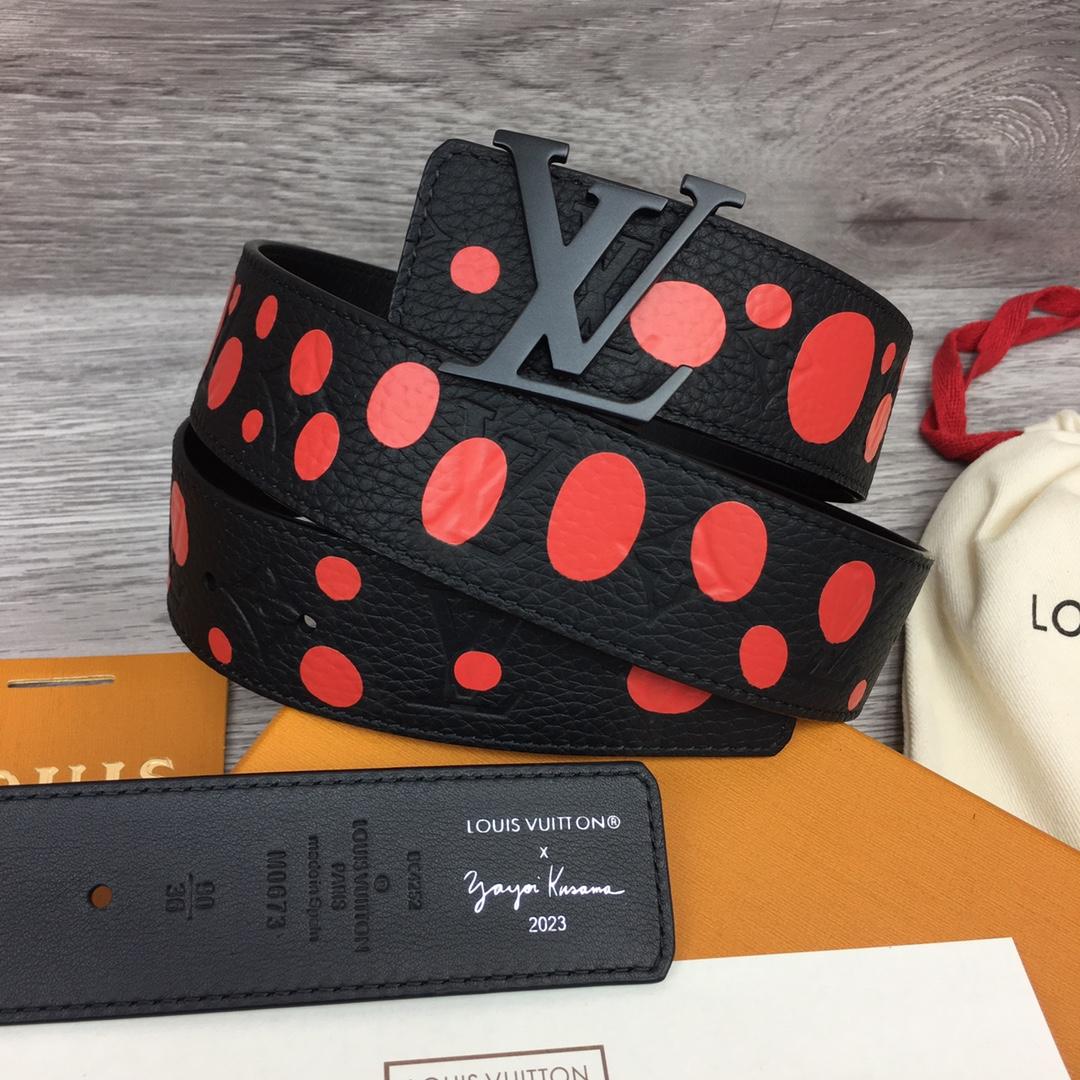 Louis Vuitton LV X YK LV Initiales 40MM Reversible Belt   M0673T - FashionPlug