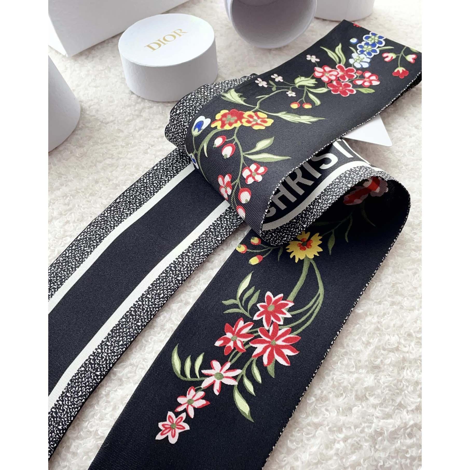 Dior Petites Fleurs Mitzah Scarf - FashionPlug