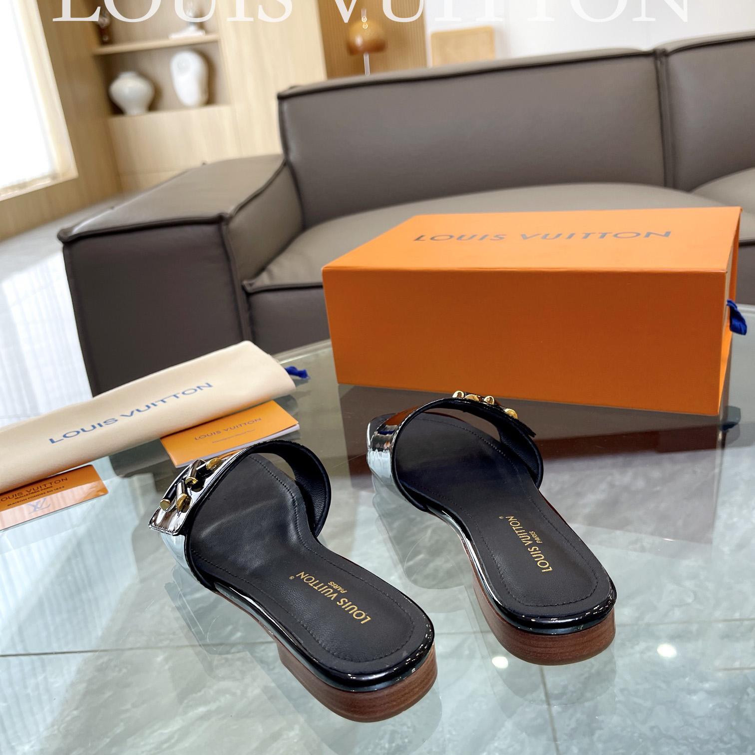 Louis Vuitton Shake Flat Mule       - FashionPlug