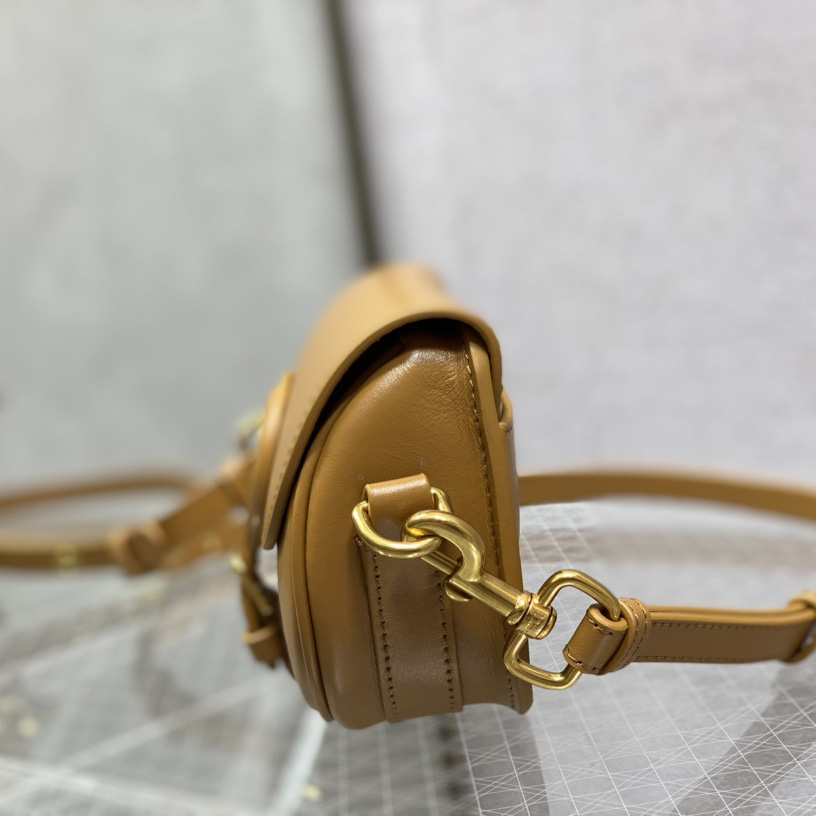 Dior Bobby East-West Bag - FashionPlug