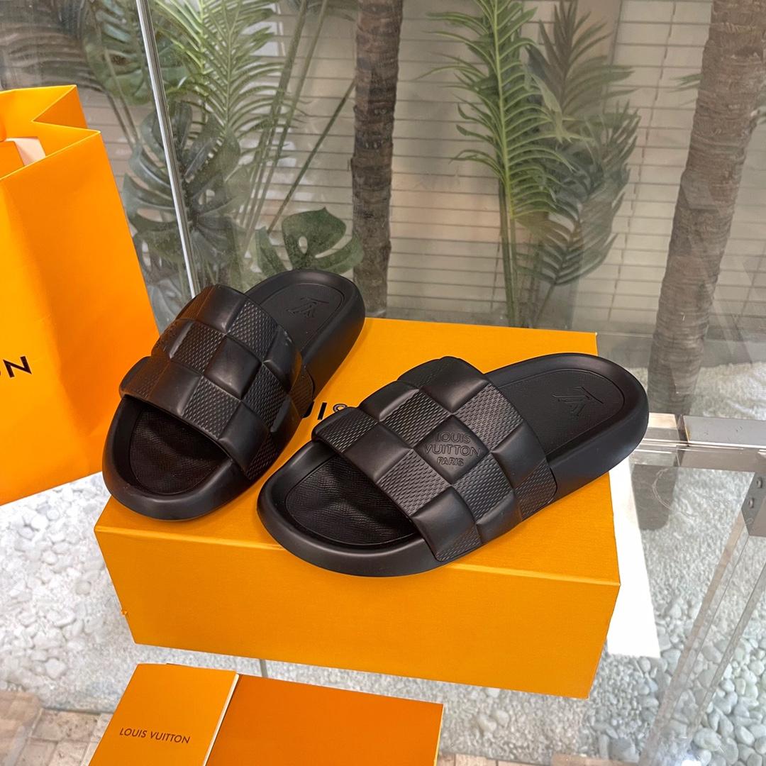 Louis Vuitton Waterfront Mules   1AAR8W - FashionPlug