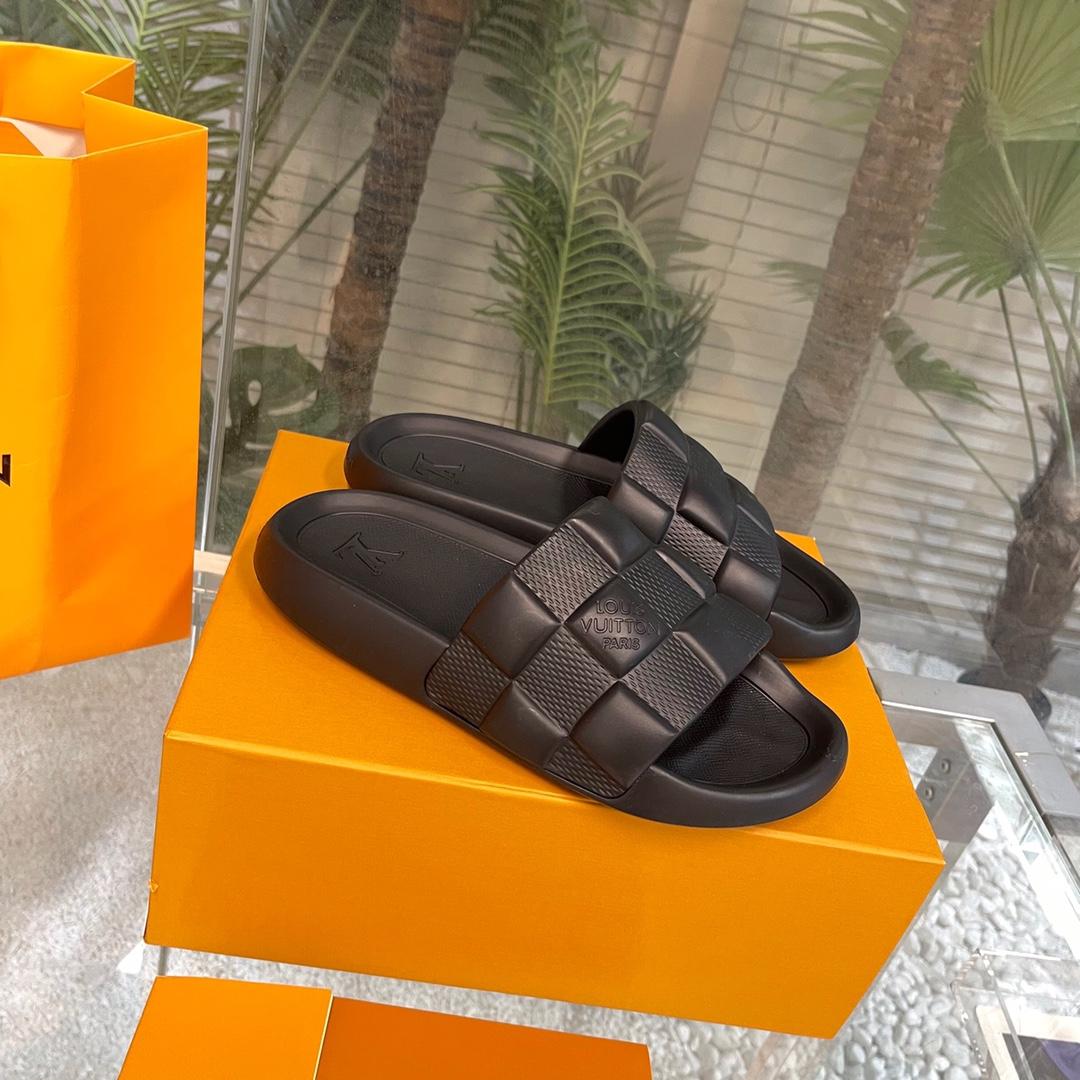 Louis Vuitton Waterfront Mules   1AAR8W - FashionPlug