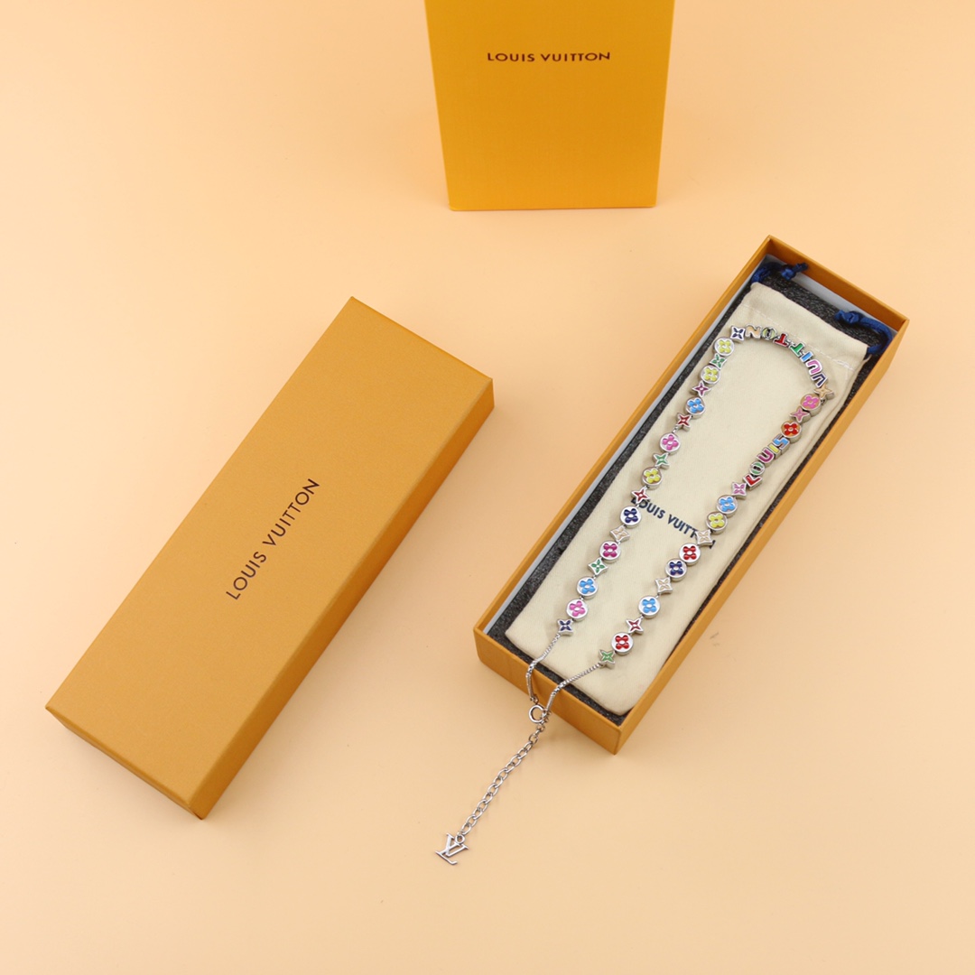 Louis Vuitton Monogram Party Necklace   MP3281 - FashionPlug