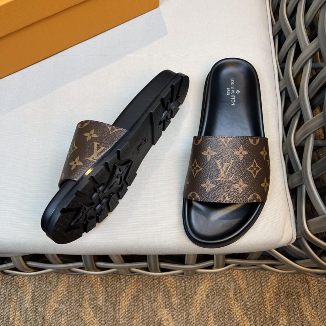 Louis Vuitton Monogram Sandals - FashionPlug
