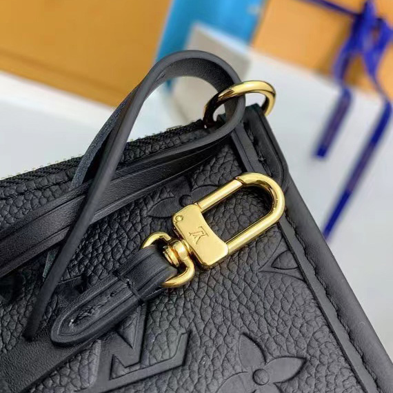 Louis Vuitton CarryAll MM (39-30-15cm)    M46289 - FashionPlug
