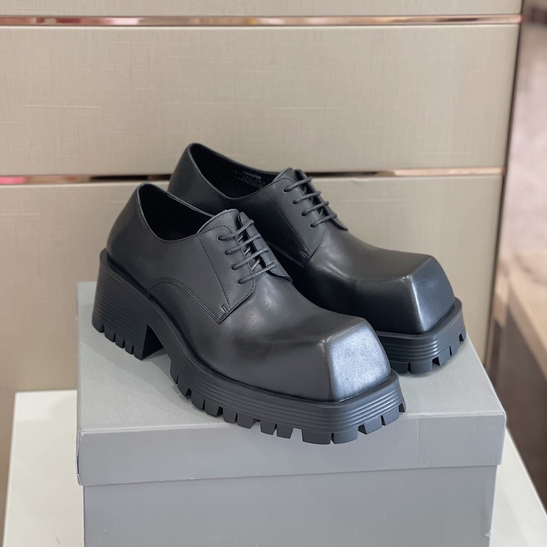 Balenciaga Men's Rhino Derby In Black  - FashionPlug