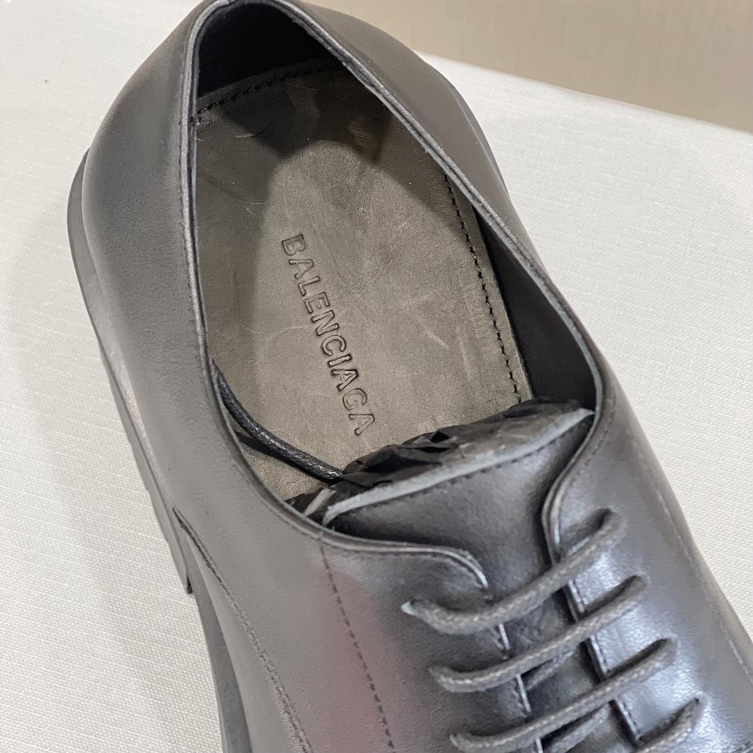 Balenciaga Men's Rhino Derby In Black  - FashionPlug