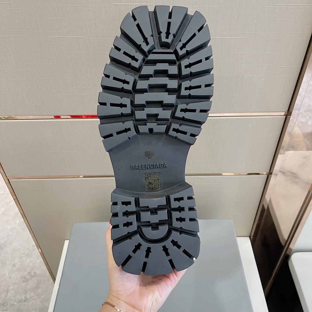 Balenciaga Men's Rhino Derby In Black  - FashionPlug
